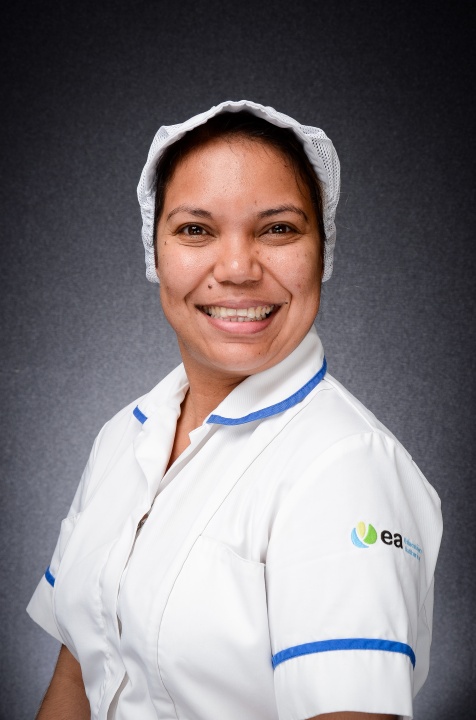Mrs M Alves