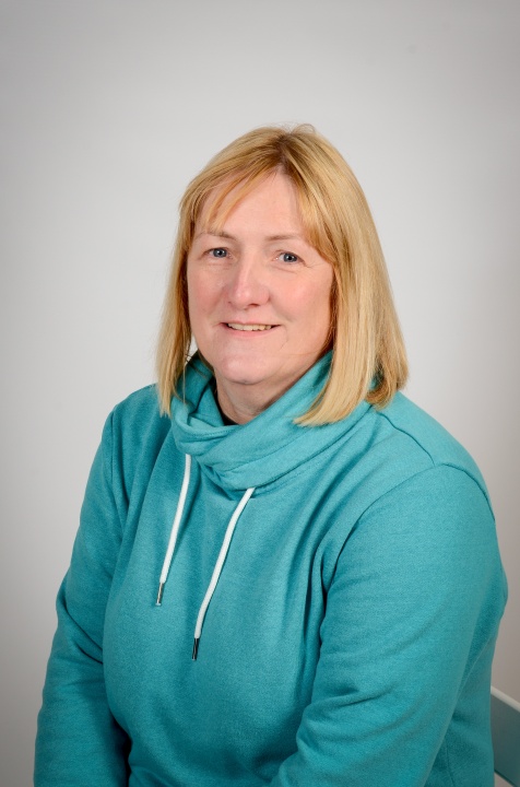 Mrs J Dougan